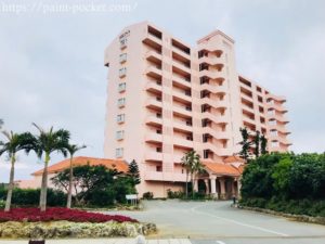 宮古島のホテル『ウェルネスヴィラブリッサ』宮古島で暮らす感覚と絶景バルコニーが味わえる場所!【おすすめホテル3選と贅沢リゾートホテル】までご紹介